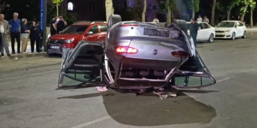 kahramanmarasta-trafikte-yaris-kazayla-bitti-5-yarali-6D64jM5G.jpg