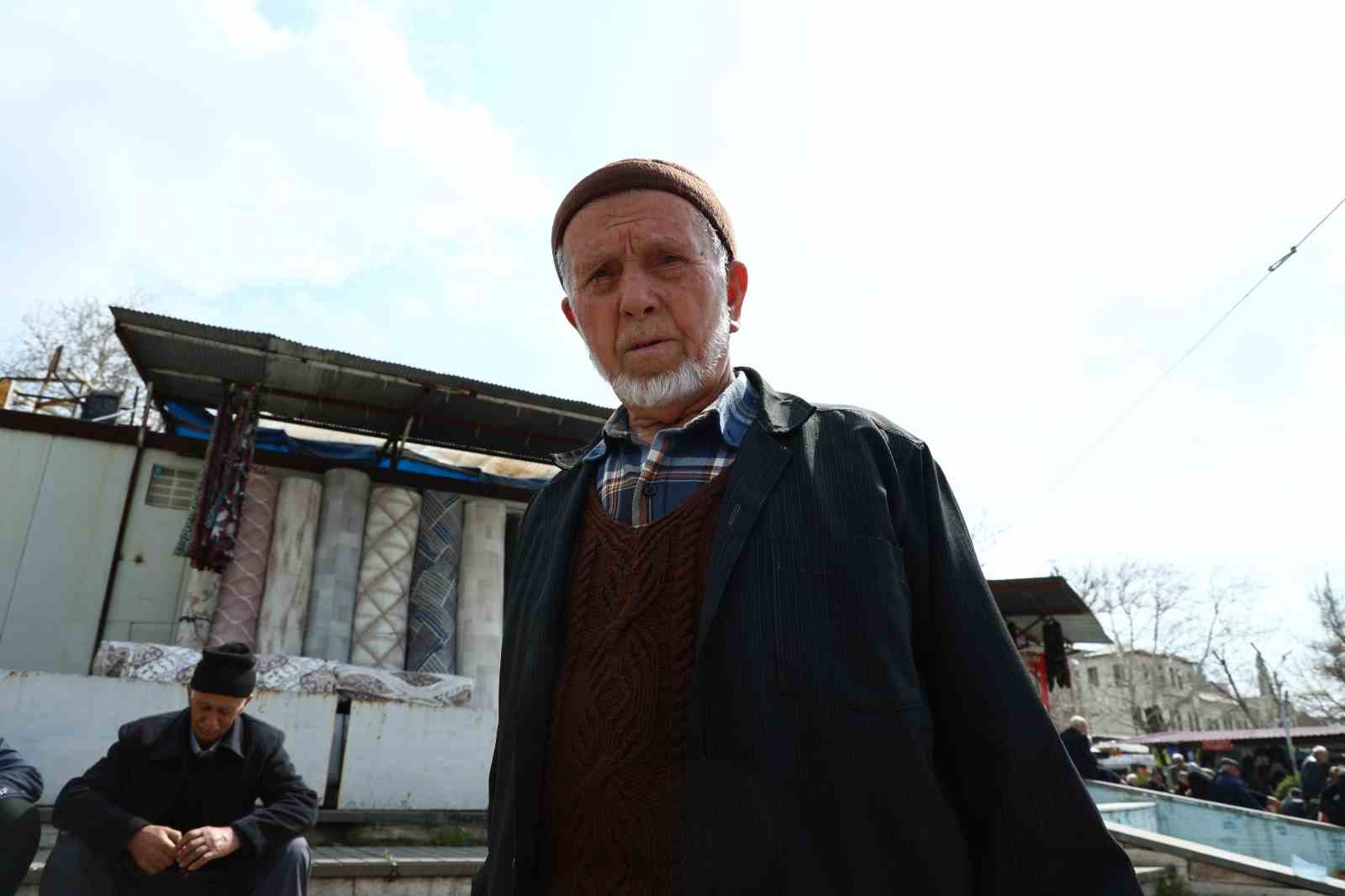 kahramanmarasta ulu cami meydaninin mudavimleri 4 wlEh8z9m