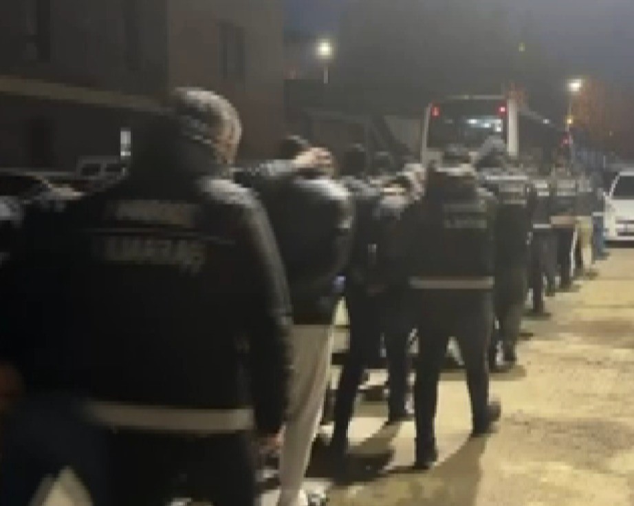 kahramanmarasta uyusturucu operasyonu 37 tutuklama 3 uR4KEbdt