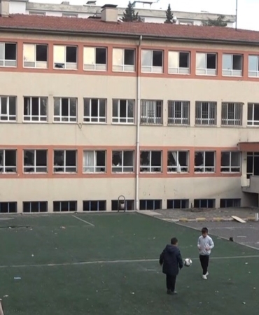 kahramanmarasta-yarim-asirlik-okul-yikilmayi-bekliyor-qt25ZkSY.jpg