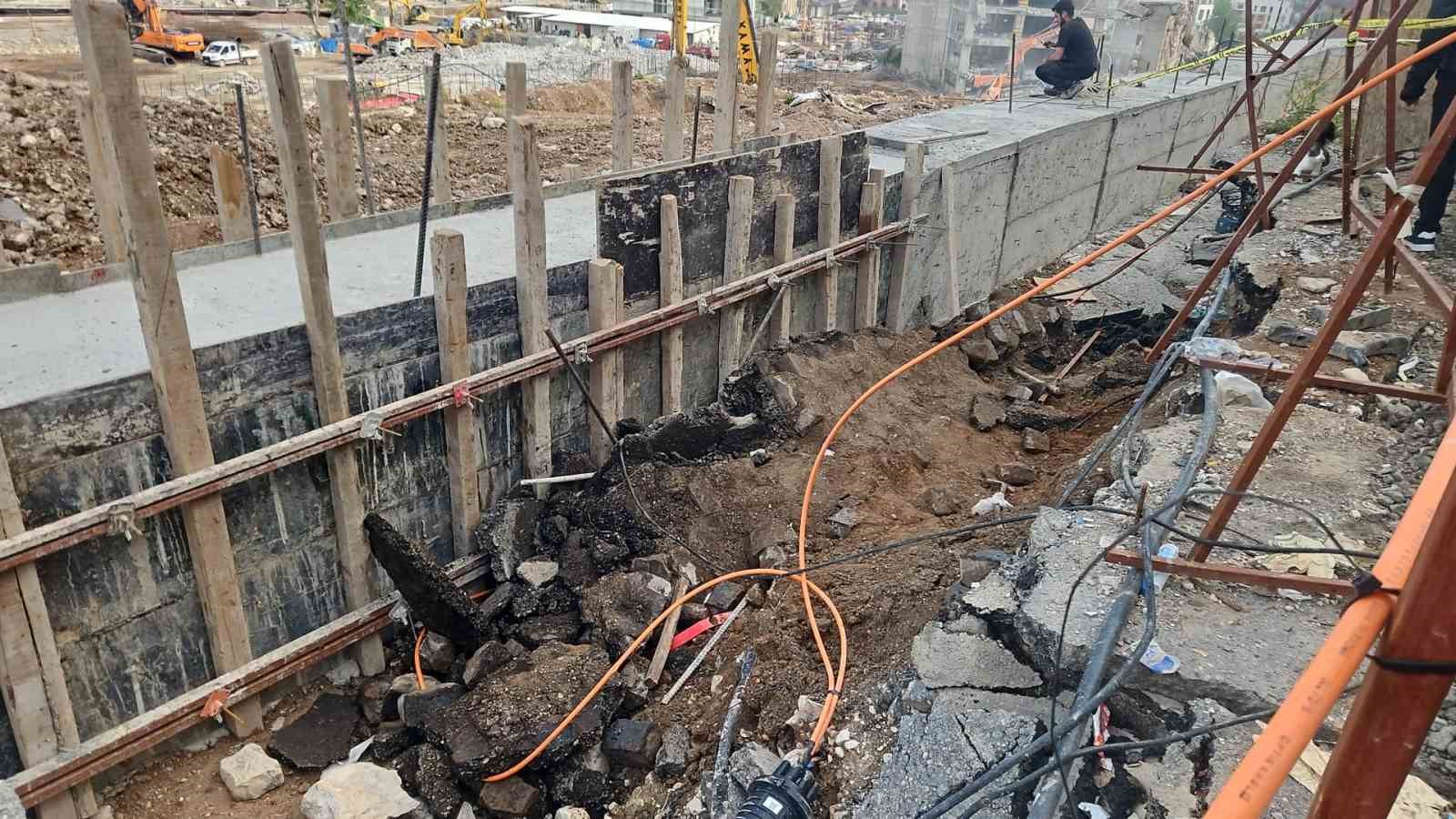 kahramanmarasta yol coktu 1 yarali 2