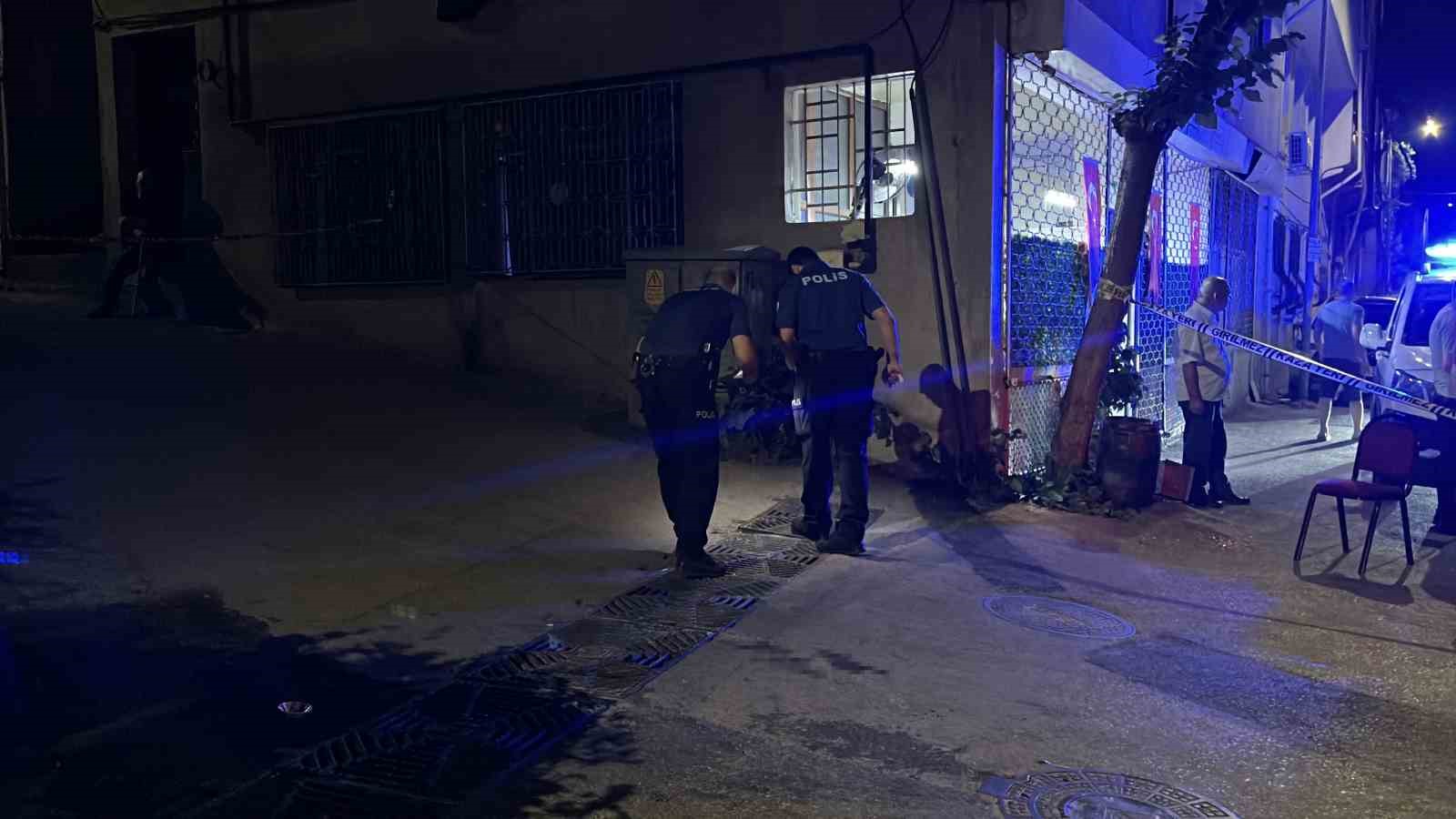 Kahve masasında başlayan tartışma kanlı bitti: 2 yaralı 5 kahve masasinda baslayan tartisma kanli bitti 2 yarali 1 tPk4RYUN