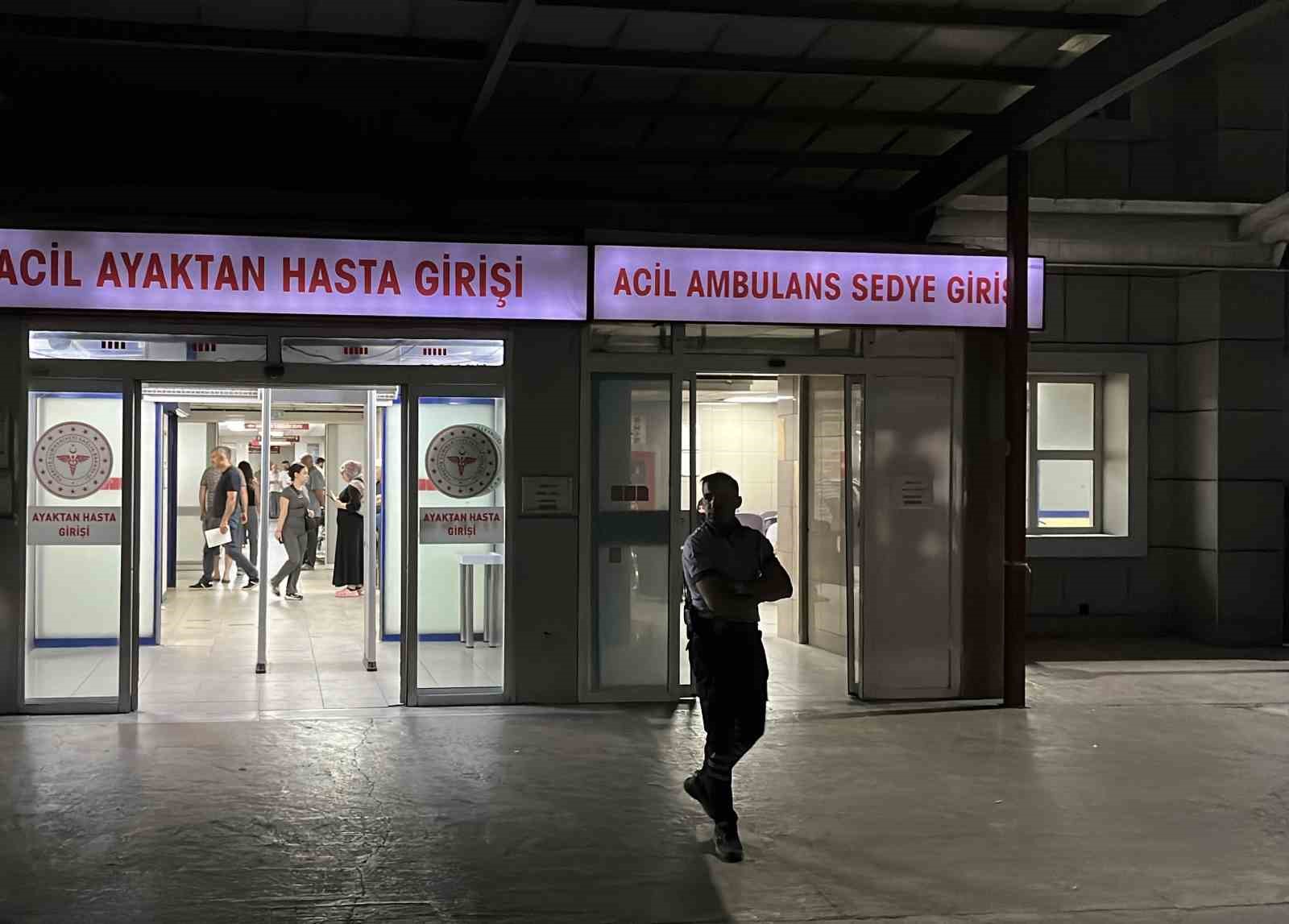 Kahve masasında başlayan tartışma kanlı bitti: 2 yaralı 10 kahve masasinda baslayan tartisma kanli bitti 2 yarali 6 RMtOVDQ7