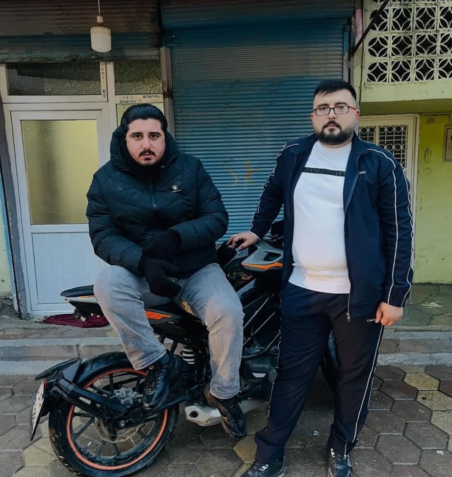 Kahvehaneciyle müşteriler arasında silahlı kavga: 2 ölü, 1 yaralı 7 kahvehaneciyle musteriler arasinda silahli kavga 2 olu 1 yarali 3 84gDuD4E