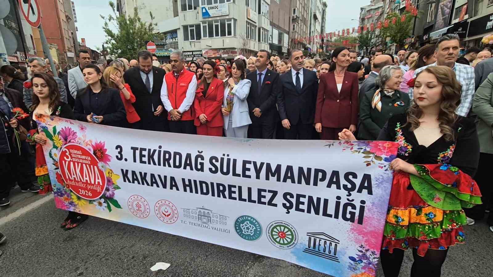 kakava atesi tekirdagi sardi bahari danslarla karsiladilar 5 ZaTtIkkY