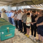 kalbine-yenilen-egitimci-son-yolculuguna-ugurlandi-28XvUzdX.jpg