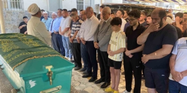 kalbine-yenilen-egitimci-son-yolculuguna-ugurlandi-28XvUzdX.jpg