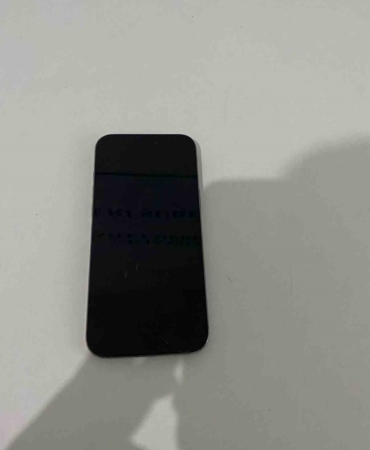 kaldirimda-uyuyan-adamin-telefonunu-caldi-o-anlar-kamerada-9FYcZanz.jpg