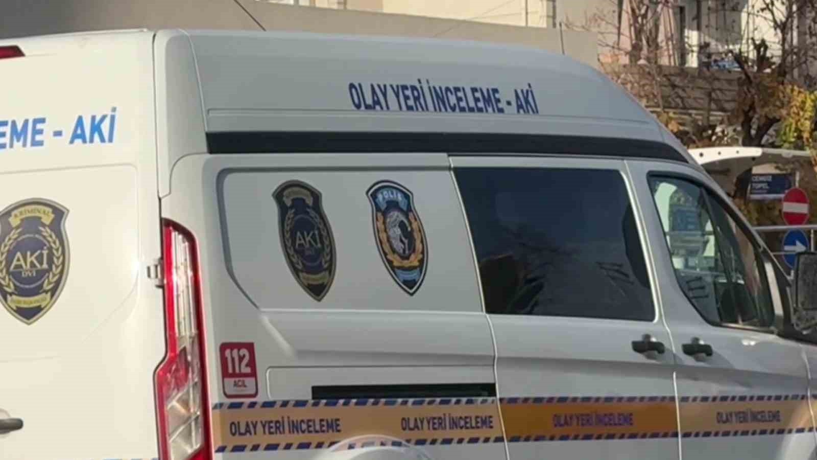kaldirimda yuruyen kisiye silahli saldiri 2 yarali 2 ucOdXwED