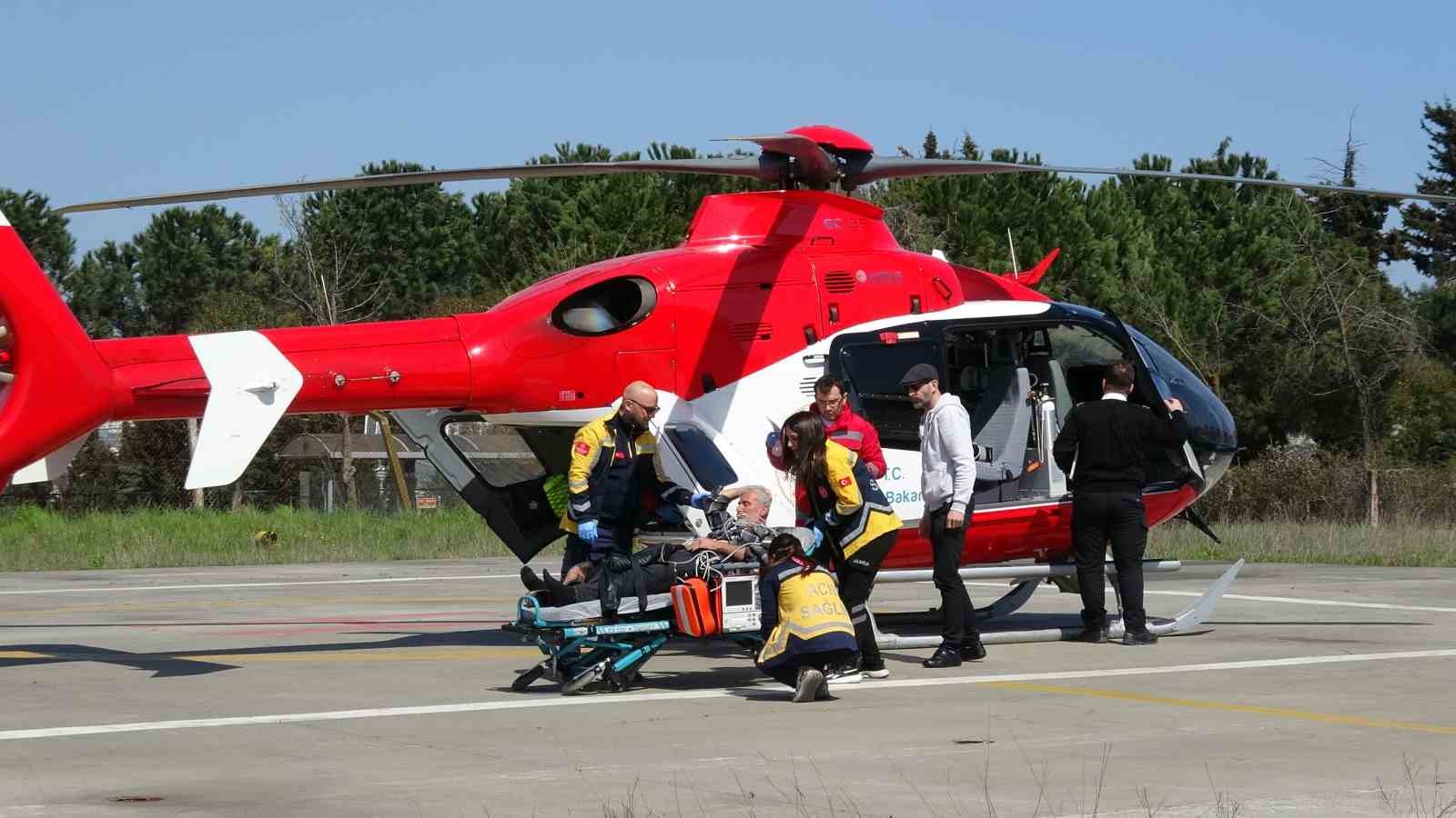 Kalp krizi geçiren hasta için ambulans helikopter zamanla yarıştı 4 kalp krizi geciren hasta icin ambulans helikopter zamanla yaristi 0 gsCQsBZl