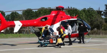 kalp-krizi-geciren-hasta-icin-ambulans-helikopter-zamanla-yaristi-GyxmKL2z.jpg