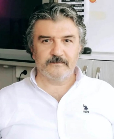 kalp-krizi-geciren-sinif-ogretmeni-hayatini-kaybetti-RR7bRvET.jpg