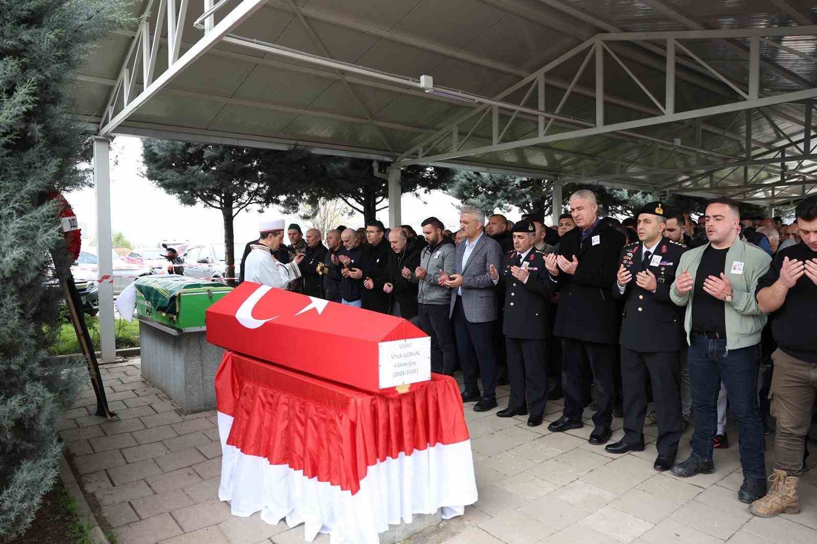 kalp krizi geciren uzman cavus topraga verildi 5 Jnr4Ngek