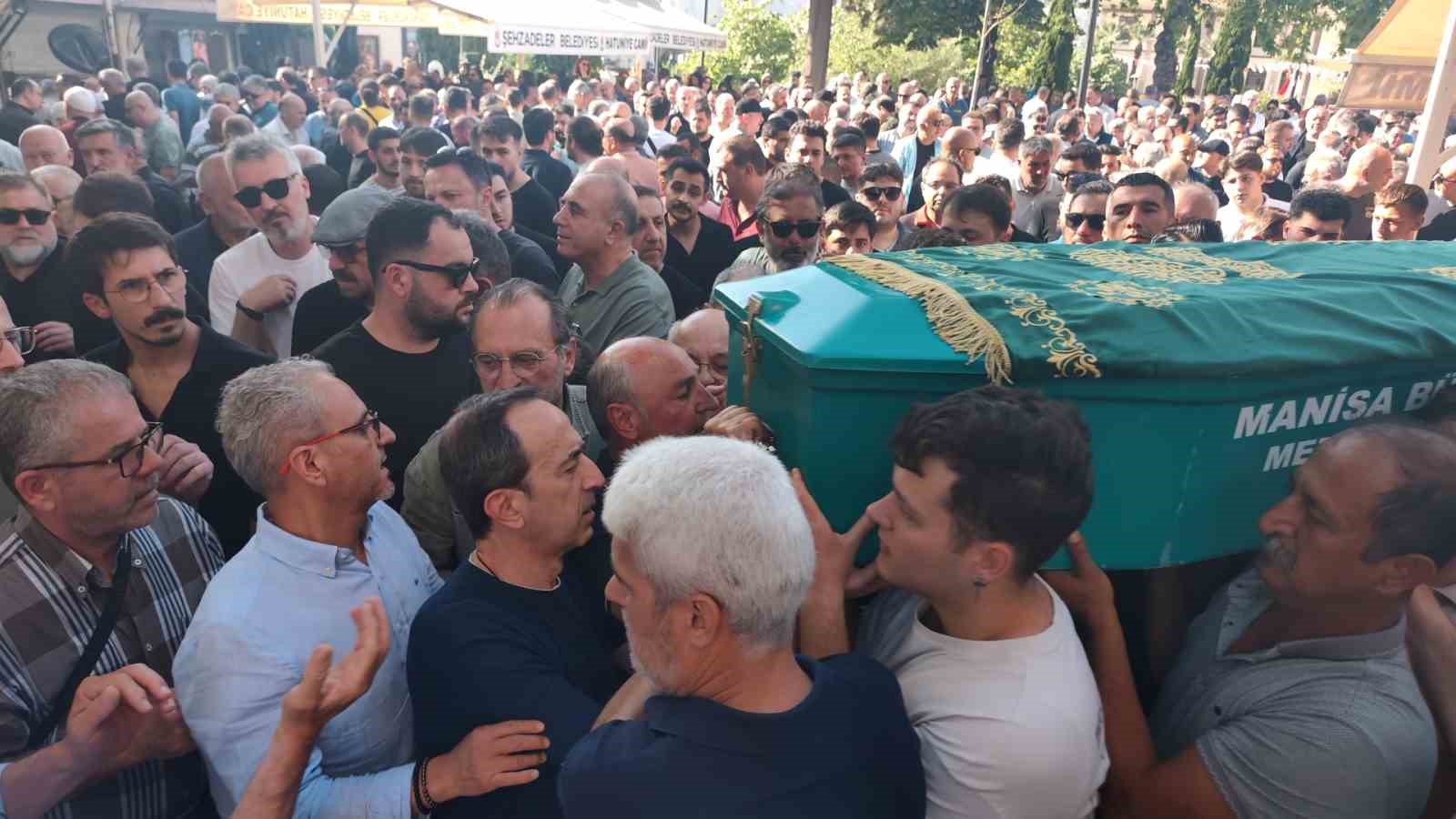 kalp masaji yaptigi arkadasinin ardindan o da oldu 4