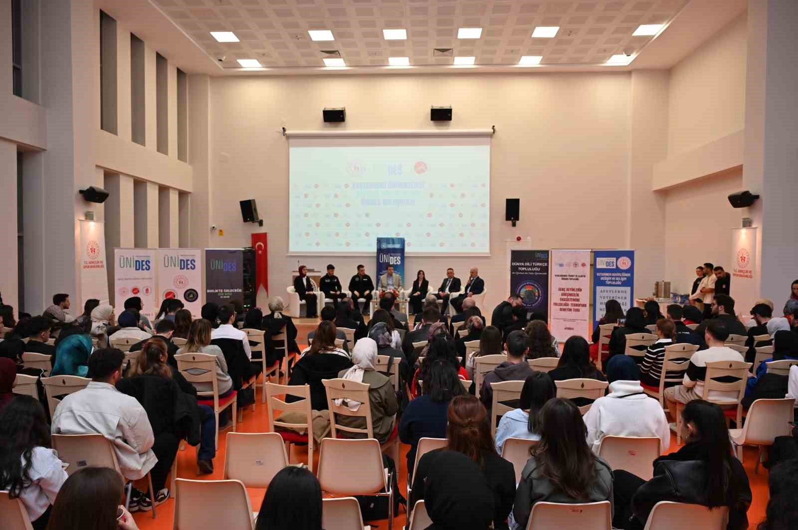 kampus iftarlari etkinligi gencleri ayni sofrada bulusturdu 5 ktz8vmlJ
