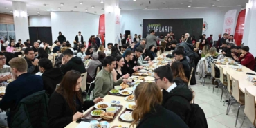 kampus-iftarlari-etkinligi-gencleri-ayni-sofrada-bulusturdu-RDI5nVZA.jpg