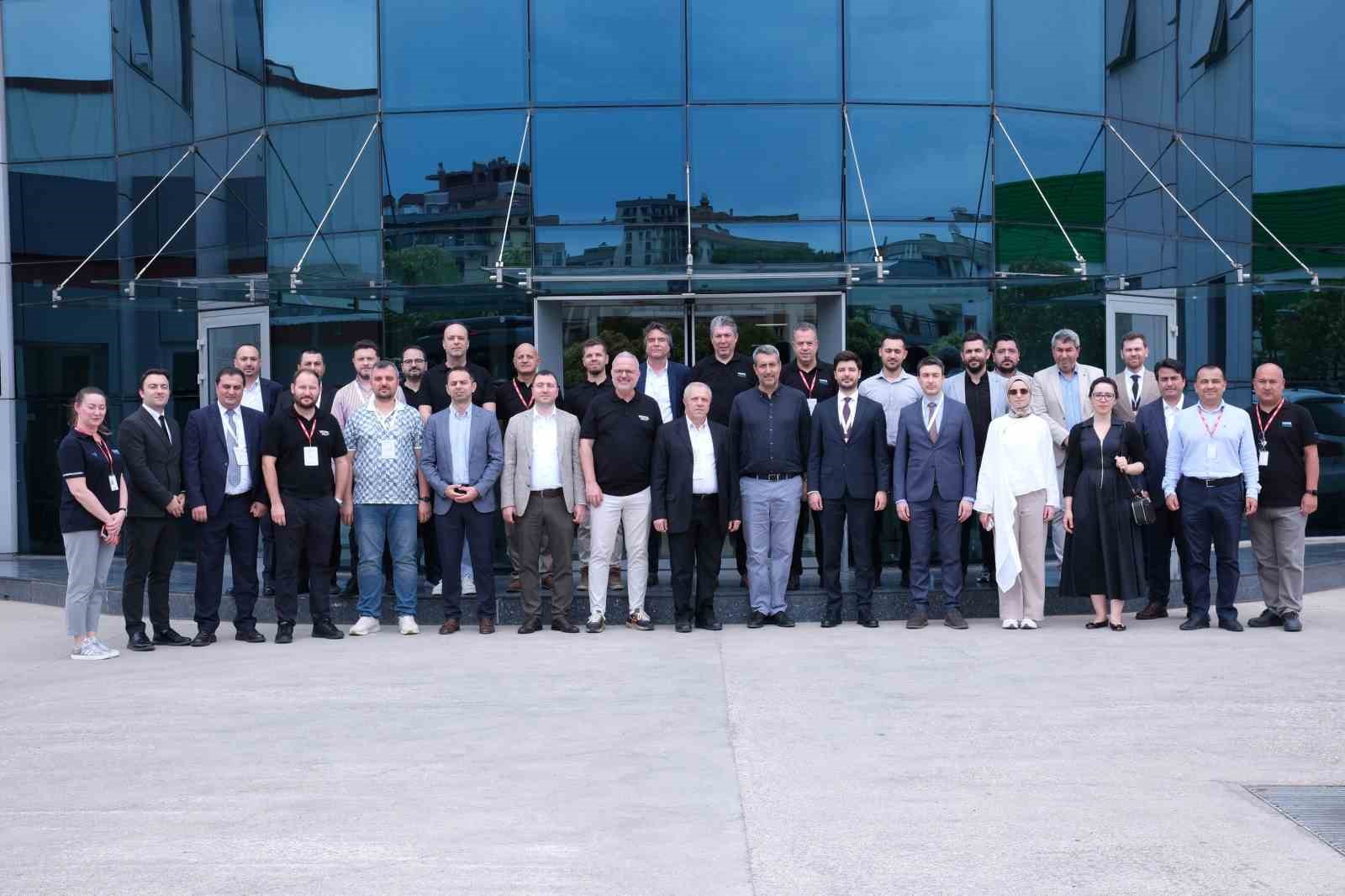 Kamu ve sektör temsilcileri Vestel Mobilite ve Chint Power ev sahipliğinde bir araya geldi 8 kamu ve sektor temsilcileri vestel mobilite ve chint power ev sahipliginde bir araya geldi fXvT4GrS