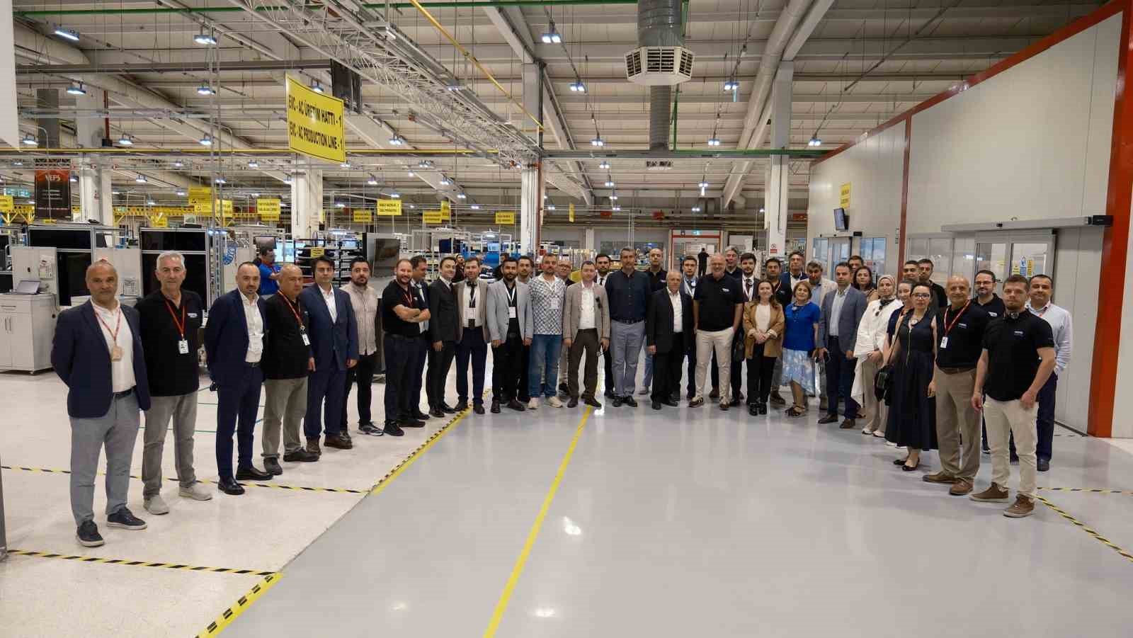 Kamu ve sektör temsilcileri Vestel Mobilite ve Chint Power ev sahipliğinde bir araya geldi 5 kamu ve sektor temsilcileri vestel mobilite ve chint power ev sahipliginde bir araya geldi zS8Nla1c