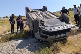 Alevlerin arasına dalan operatör, konteyneri uçurumdan yuvarladı 1 thumbnail