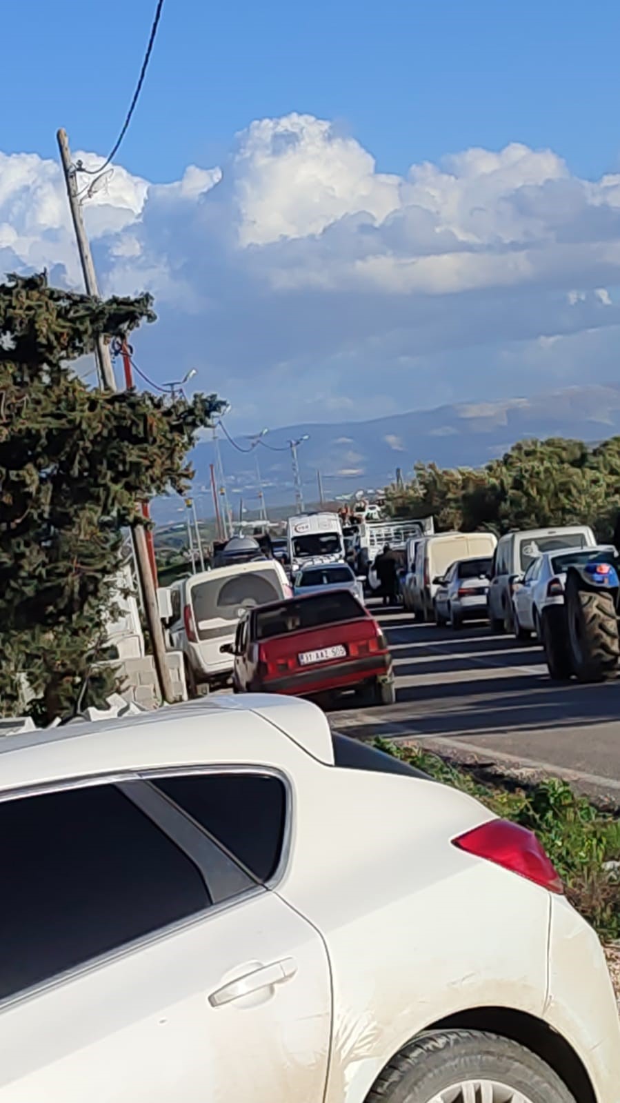Kamyonetle çarpışan motosikletin 25 yaşındaki sürücüsü hayatını kaybetti 8 kamyonetle carpisan motosikletin 25 yasindaki surucusu hayatini kaybetti 4 y8ybDM9T