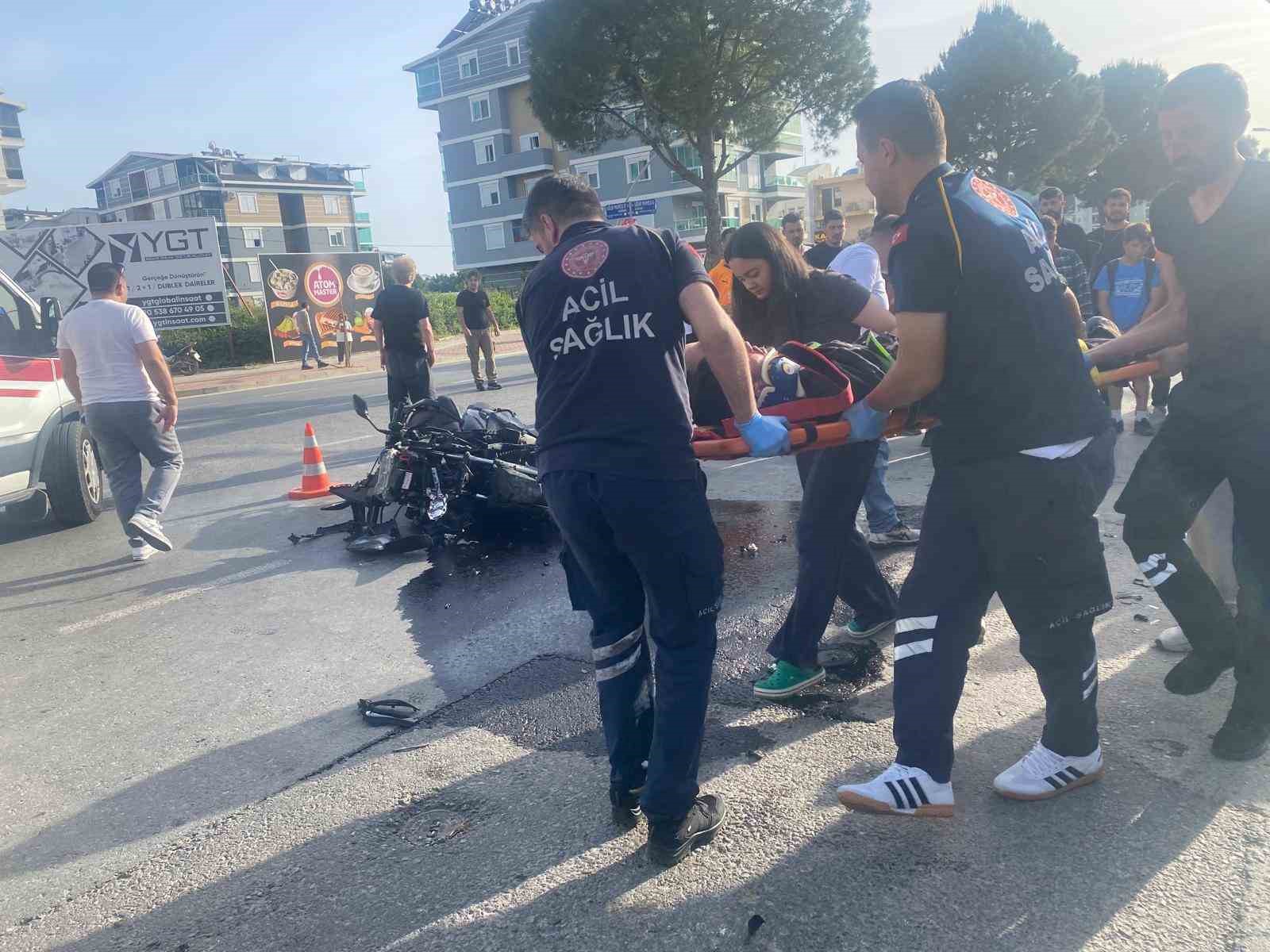 kamyonetle carpisan motosikletli agir yaralandi 4 67vlPQQj