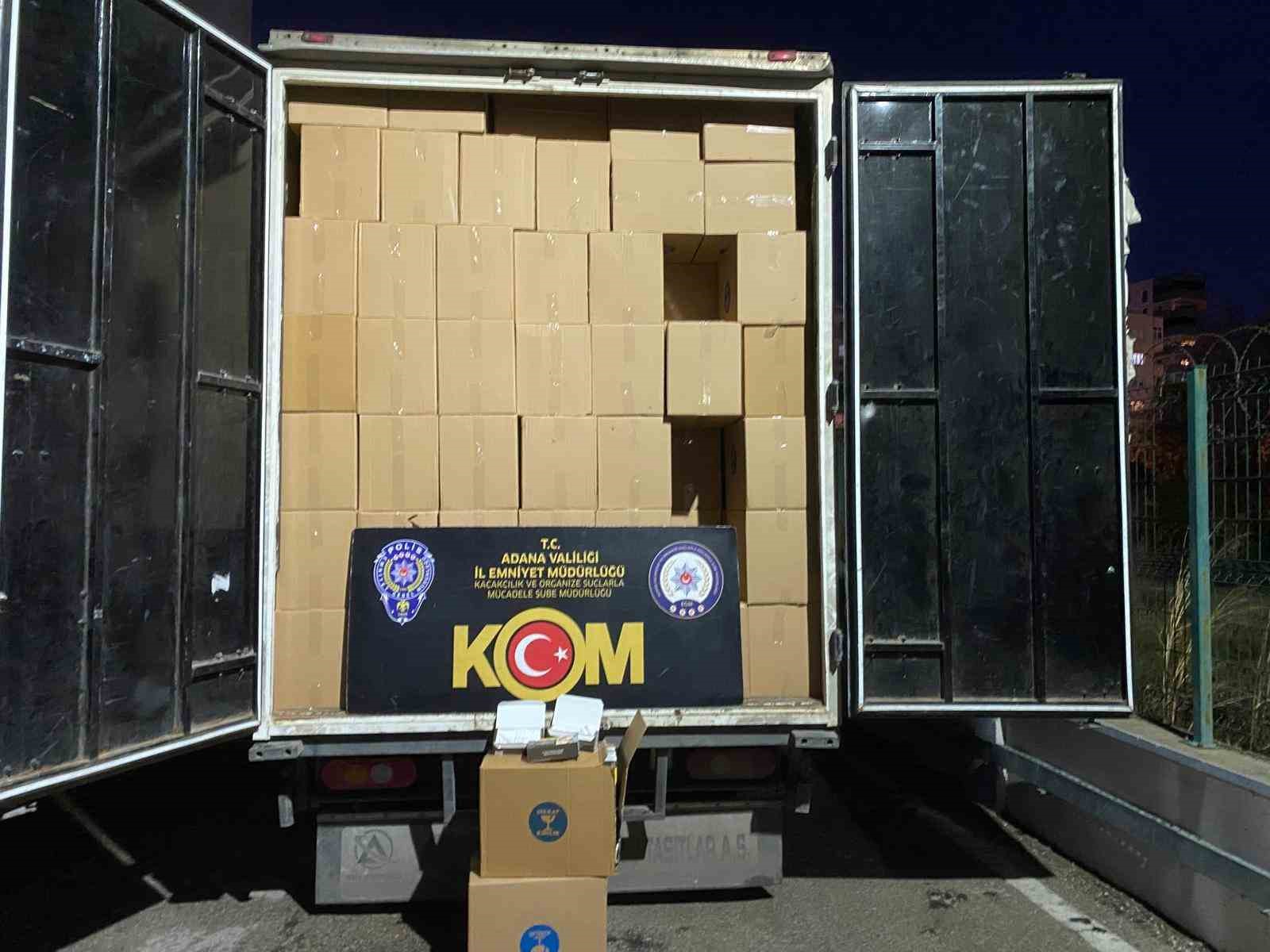 kamyonetten 4 milyon 500 bin kacak makaron cikti 2 DBwkPbCE
