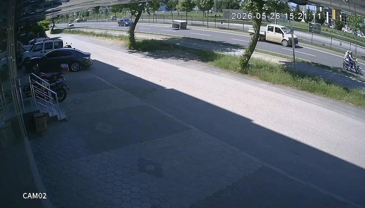 kamyonetten dusen demir kafes faciaya davetiye cikardi 6 M1hZeu79