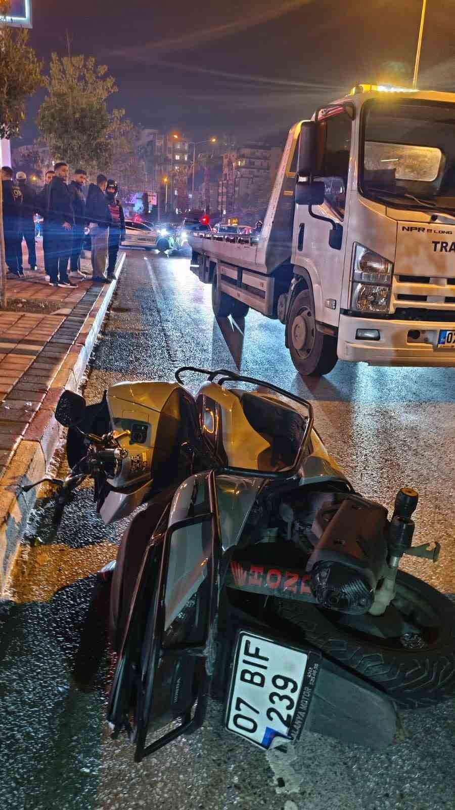 Kamyonun altında kalarak hayatını kaybeden lise öğrencisinin cenazesi teslim alındı 11 kamyonun altinda kalarak hayatini kaybeden lise ogrencisinin cenazesi teslim alindi 7 VUIuENPU