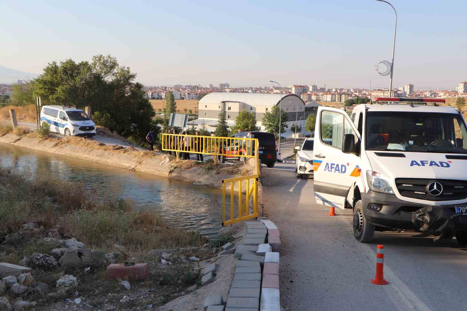 kanalda akintiya kapilan 2 cocugu itfaiye ve afad kurtardi 5 wvpHuZiY