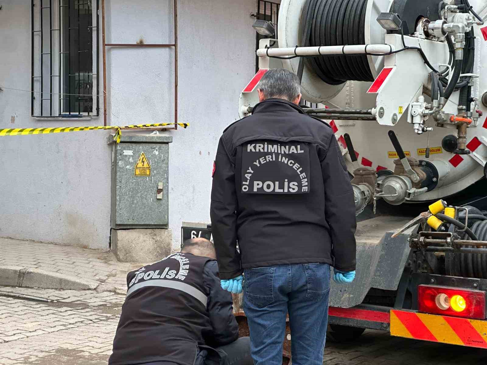 kanalizasyonda cenin bulundu 5 buQkKHX1