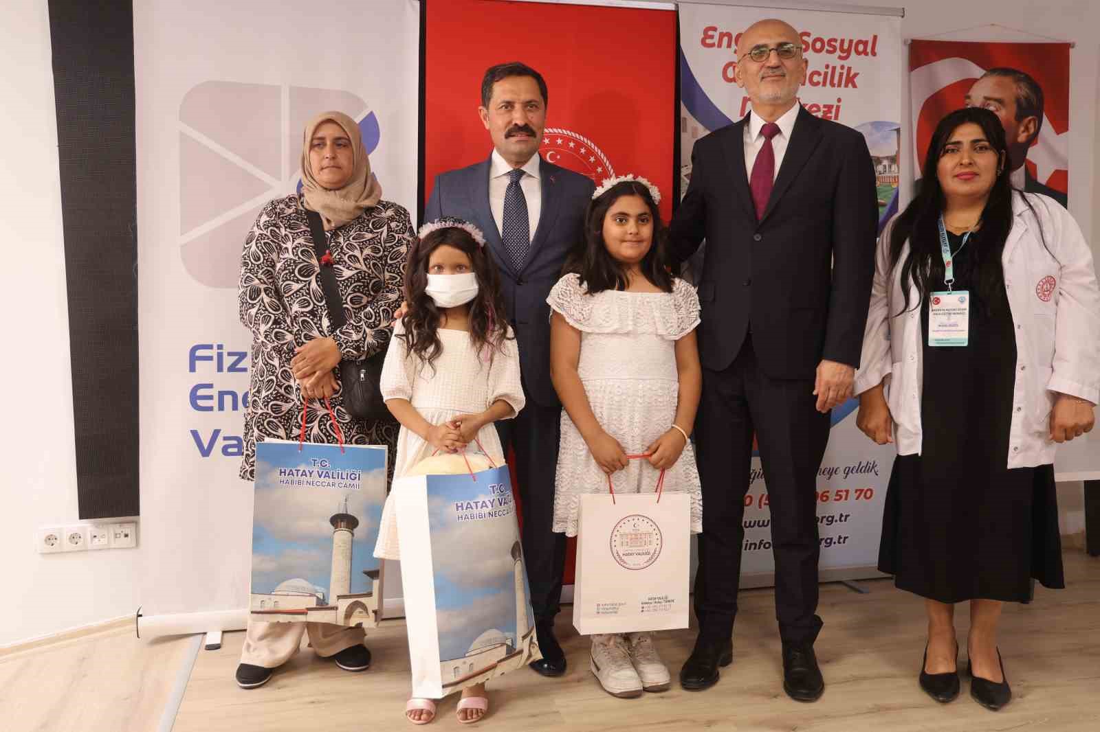 kanser tedavisi goren hulyanin yeni saclari denizin fedakarligiyla hayat buldu 6 dPXpMZqa