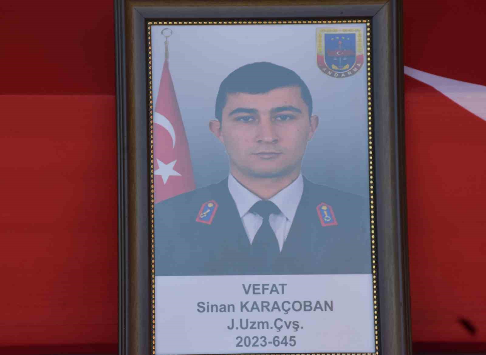 kansere yenik dusen uzman cavus askeri torenle son yolculuguna ugurlandi 6 MX43G8Uh