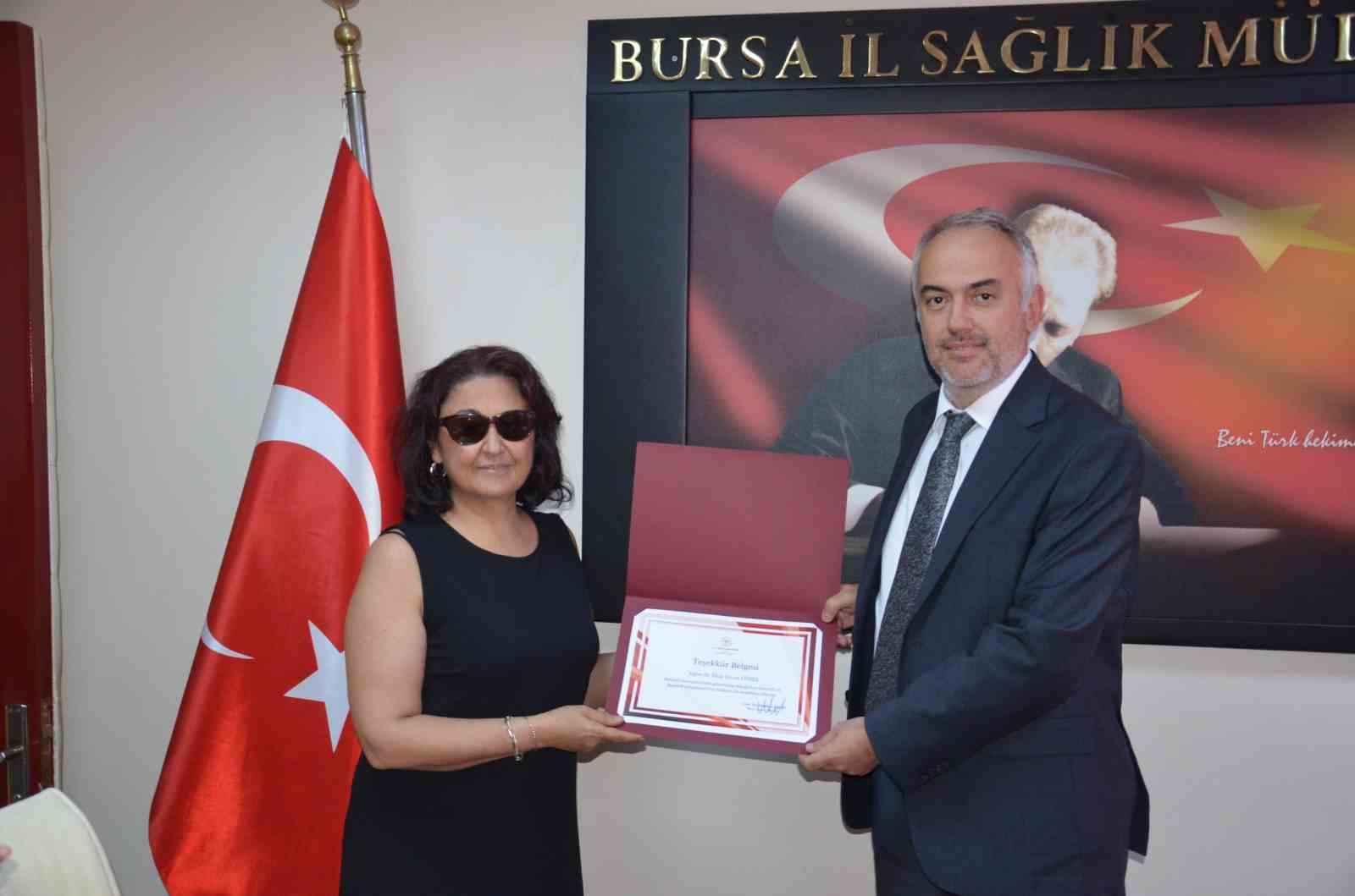Kanserle mücadelede başarılı hekimlere teşekkür belgesi 4 kanserle mucadelede basarili hekimlere tesekkur belgesi 0 tZPdTQYP