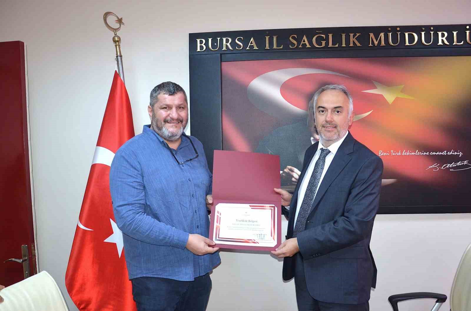 Kanserle mücadelede başarılı hekimlere teşekkür belgesi 5 kanserle mucadelede basarili hekimlere tesekkur belgesi 1