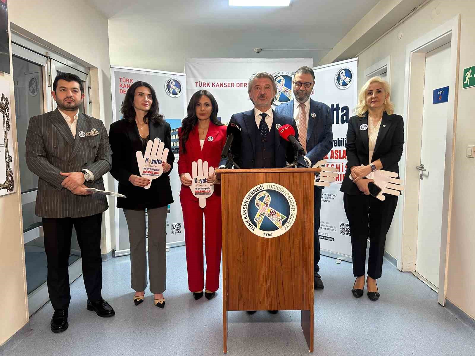 kanserle mucadelede uzmanlardan kritik uyari stres korku ve bastirilmis duygular kanseri tetikleyebilir 1 7FQ6f4uI