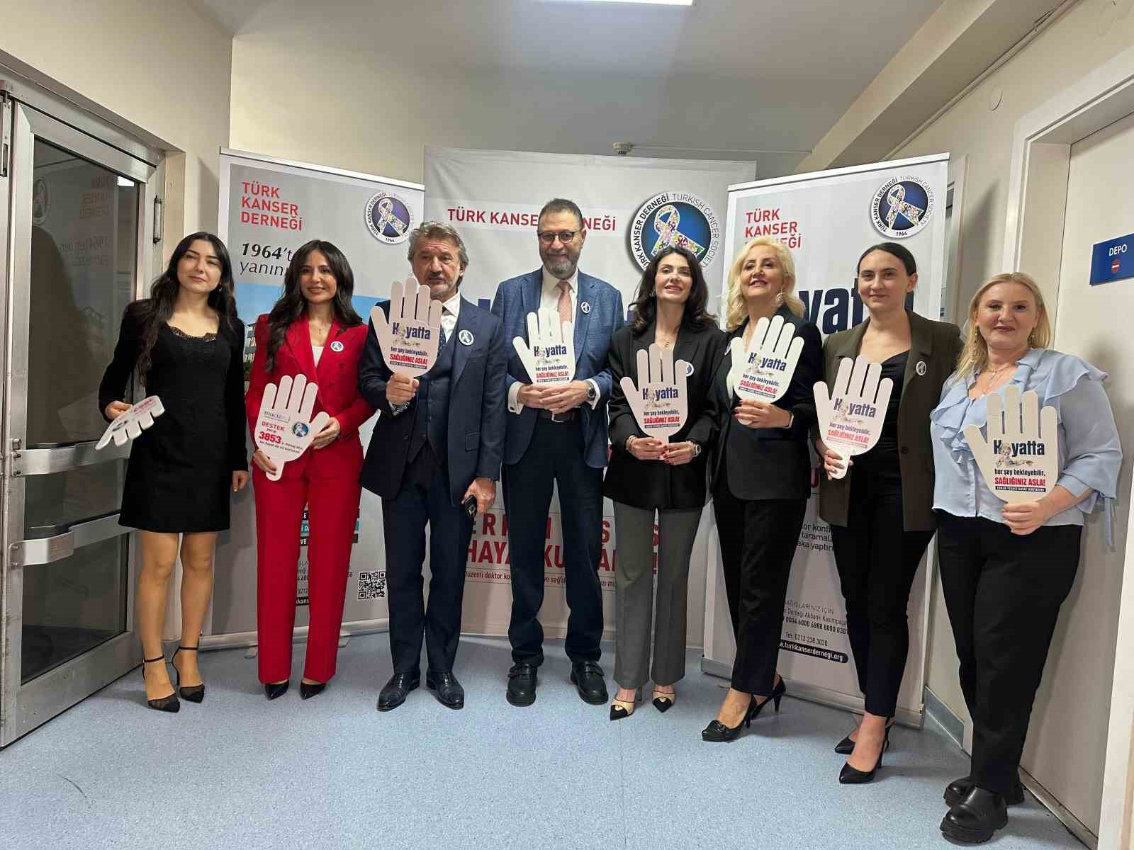 kanserle mucadelede uzmanlardan kritik uyari stres korku ve bastirilmis duygular kanseri tetikleyebilir 2 2kZIM4TS