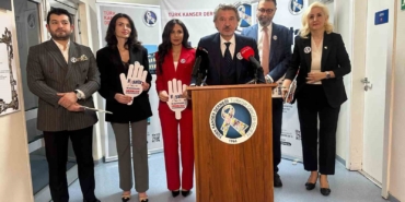 kanserle-mucadelede-uzmanlardan-kritik-uyari-stres-korku-ve-bastirilmis-duygular-kanseri-tetikleyebilir-yFh5Ckuz.jpg