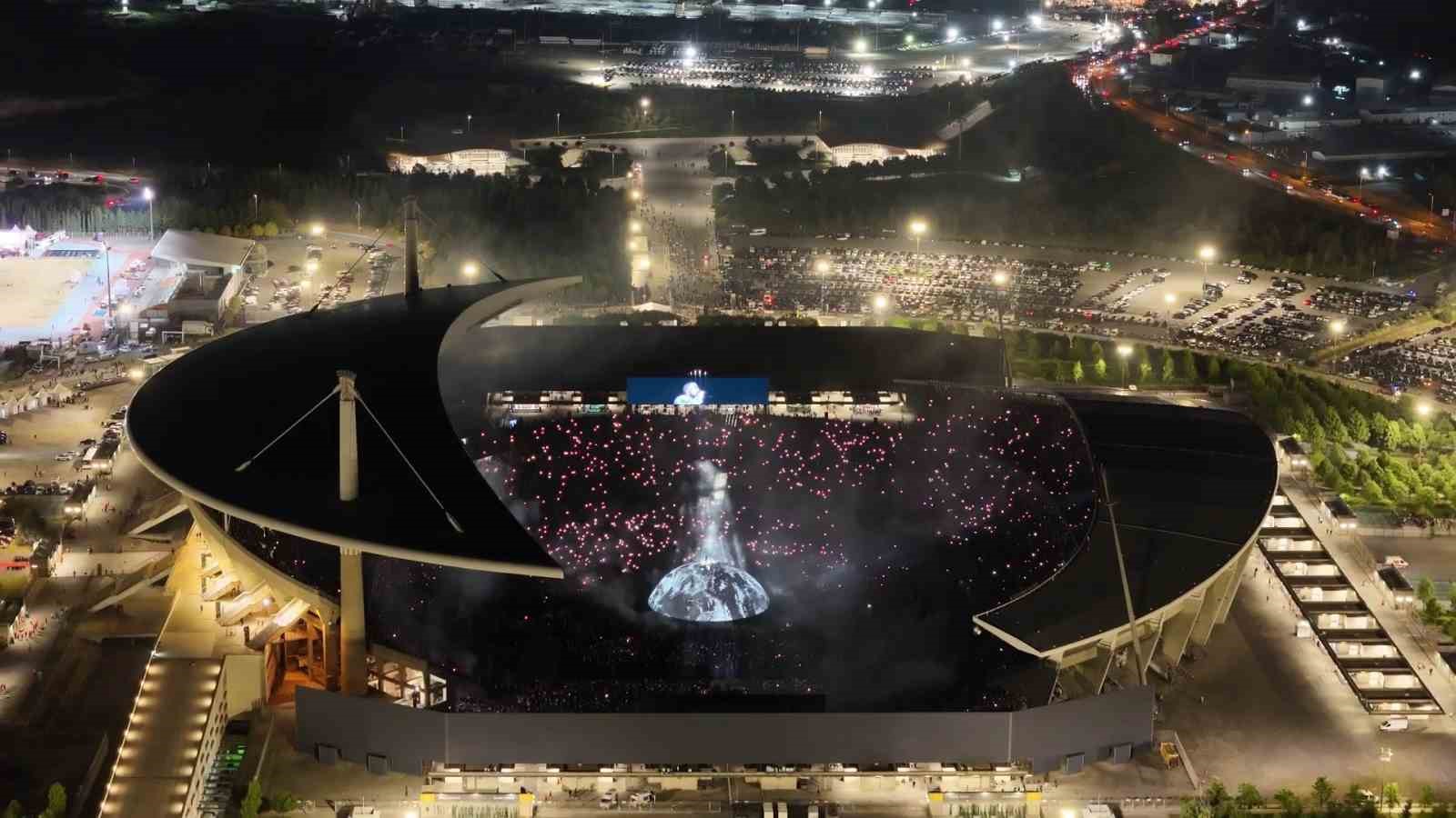 kanye west konseri havadan goruntulendi 0 hkDJOhaE
