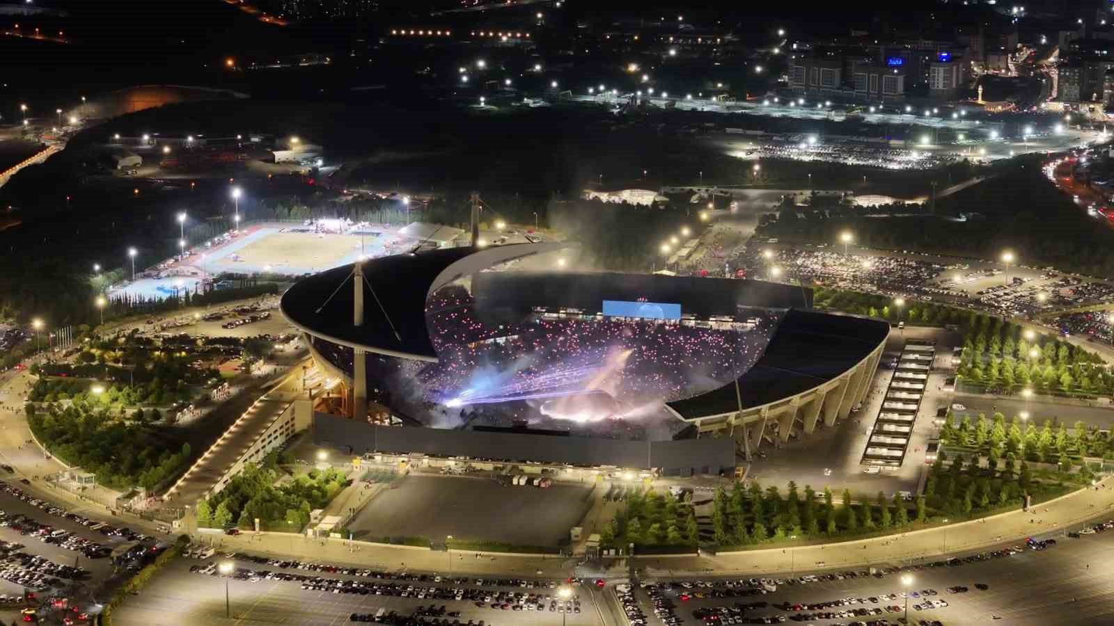 kanye west konseri havadan goruntulendi 2
