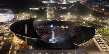 kanye-west-konseri-havadan-goruntulendi-yz5jBVWg.jpg