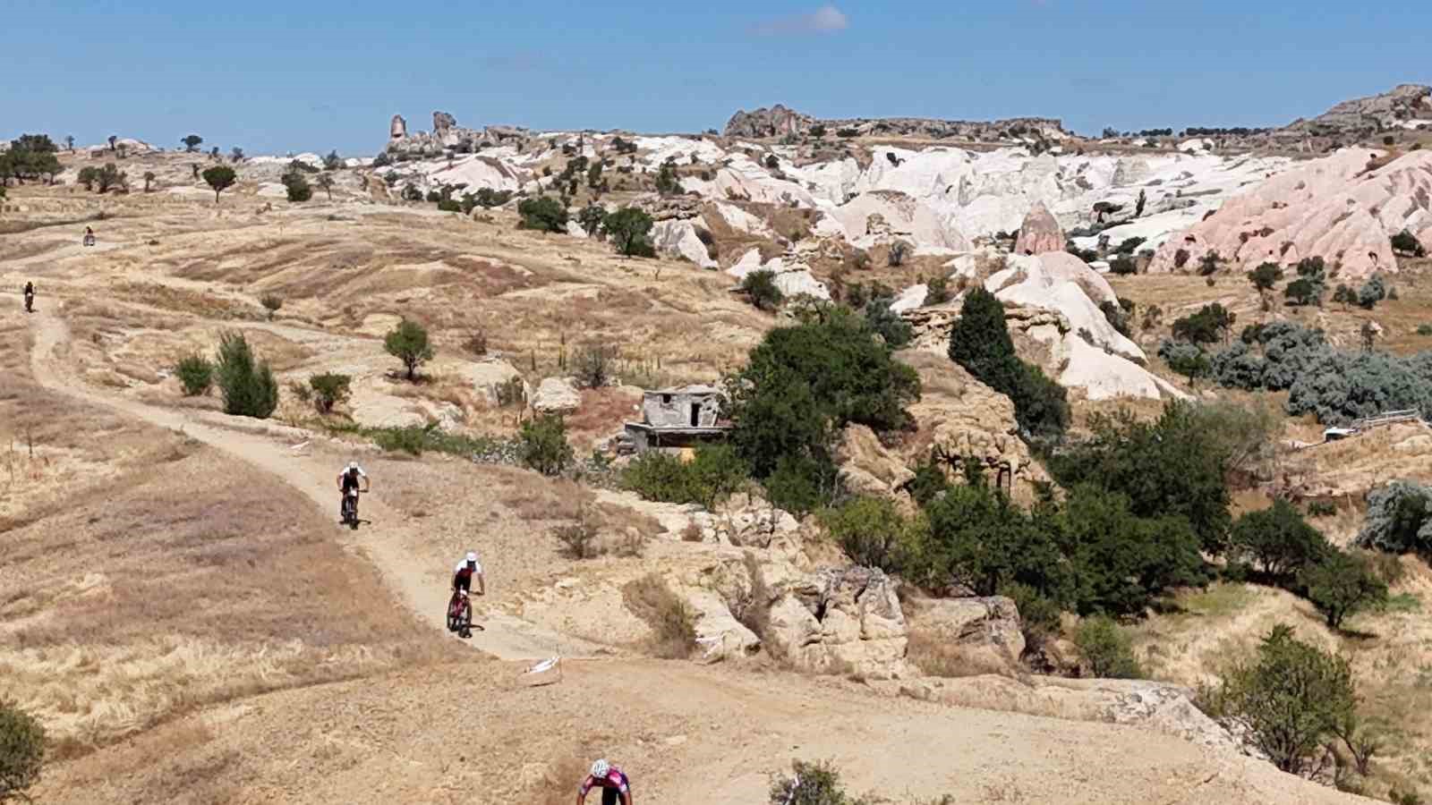 Kapadokya, Türkiye Dağ Bisikleti Şampiyonası’na ev sahipliği yaptı 9 kapadokya turkiye dag bisikleti sampiyonasina ev sahipligi yapti 5 p7AcAD7C