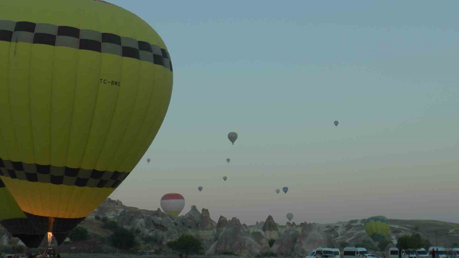 kapadokyada balon ucuslarina 4 gundur izin yok 1 CTi5nKnC