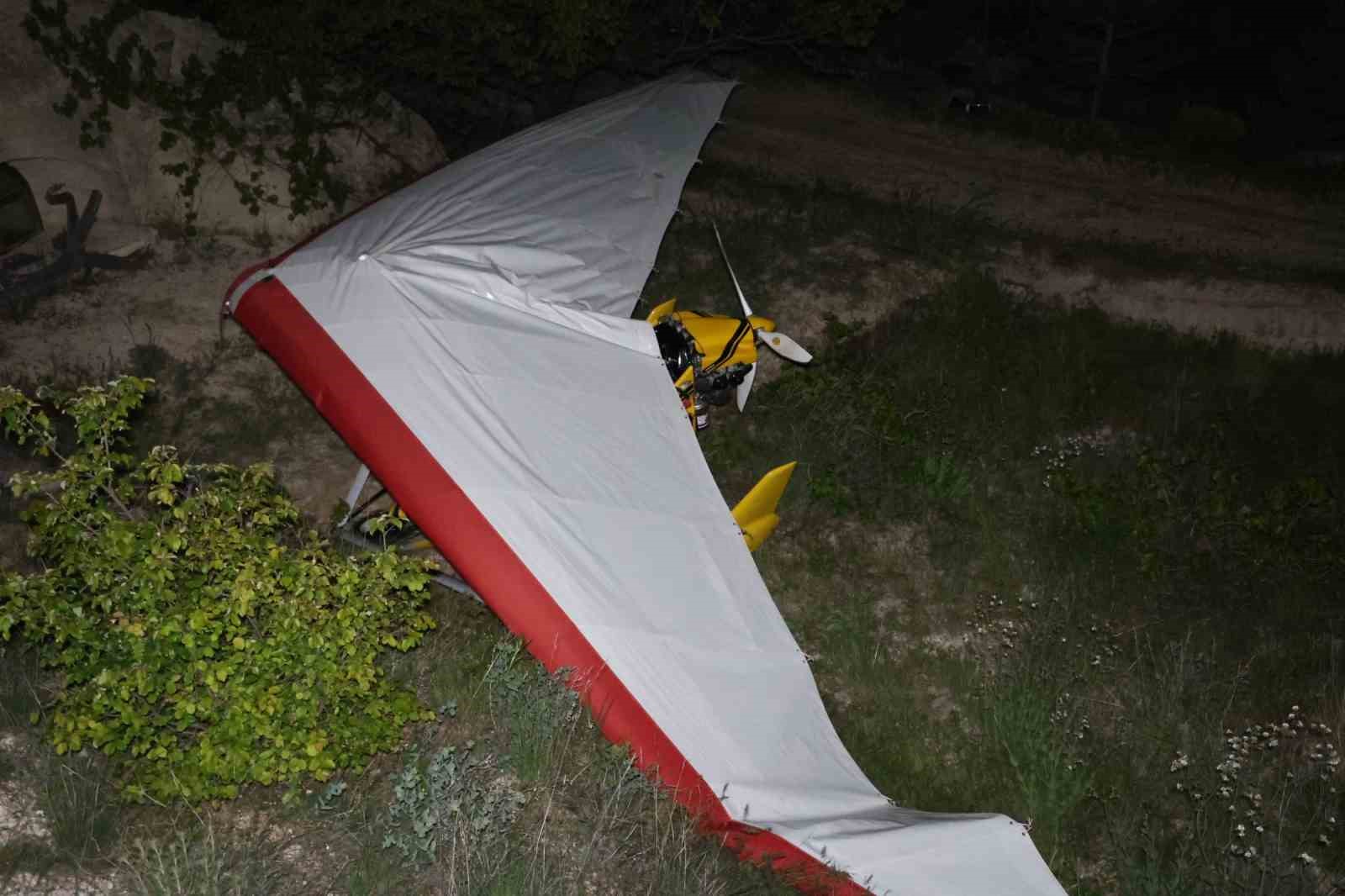 kapadokyada microlight hava araci zorunlu inis yapti 2 yarali 3 DDSnYgyF