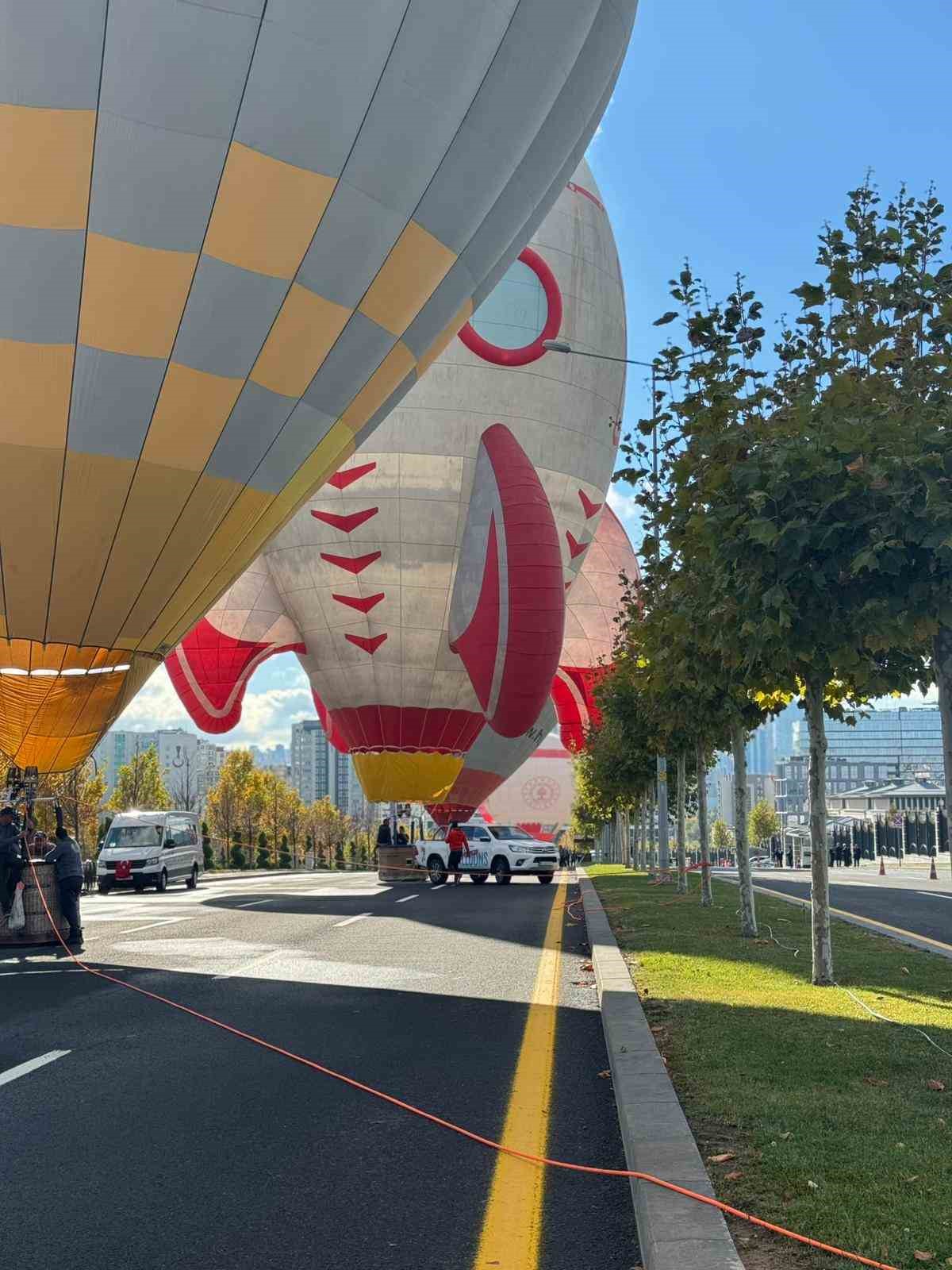 kapadokyada uretilen sicak hava balonlari cumhurbaskanligi kulliyesinde 4