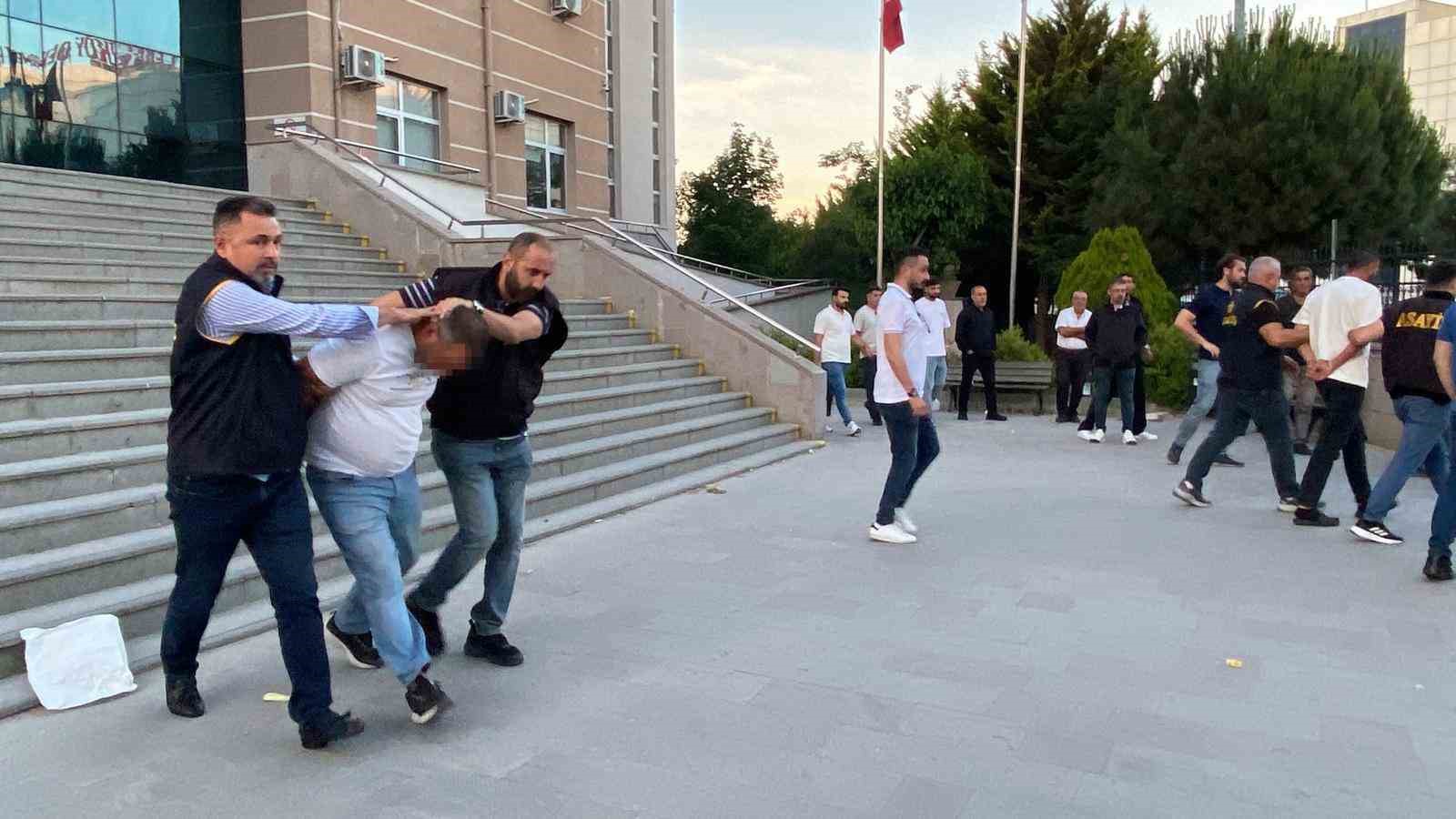 kapakli osbde 1 kisinin hayatini kaybettigi kavgayla ilgili 2 tutuklama 1 H2TIKS6f