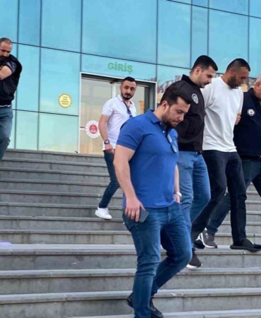 kapakli-osbde-1-kisinin-hayatini-kaybettigi-kavgayla-ilgili-2-tutuklama-nEmfwljS.jpg