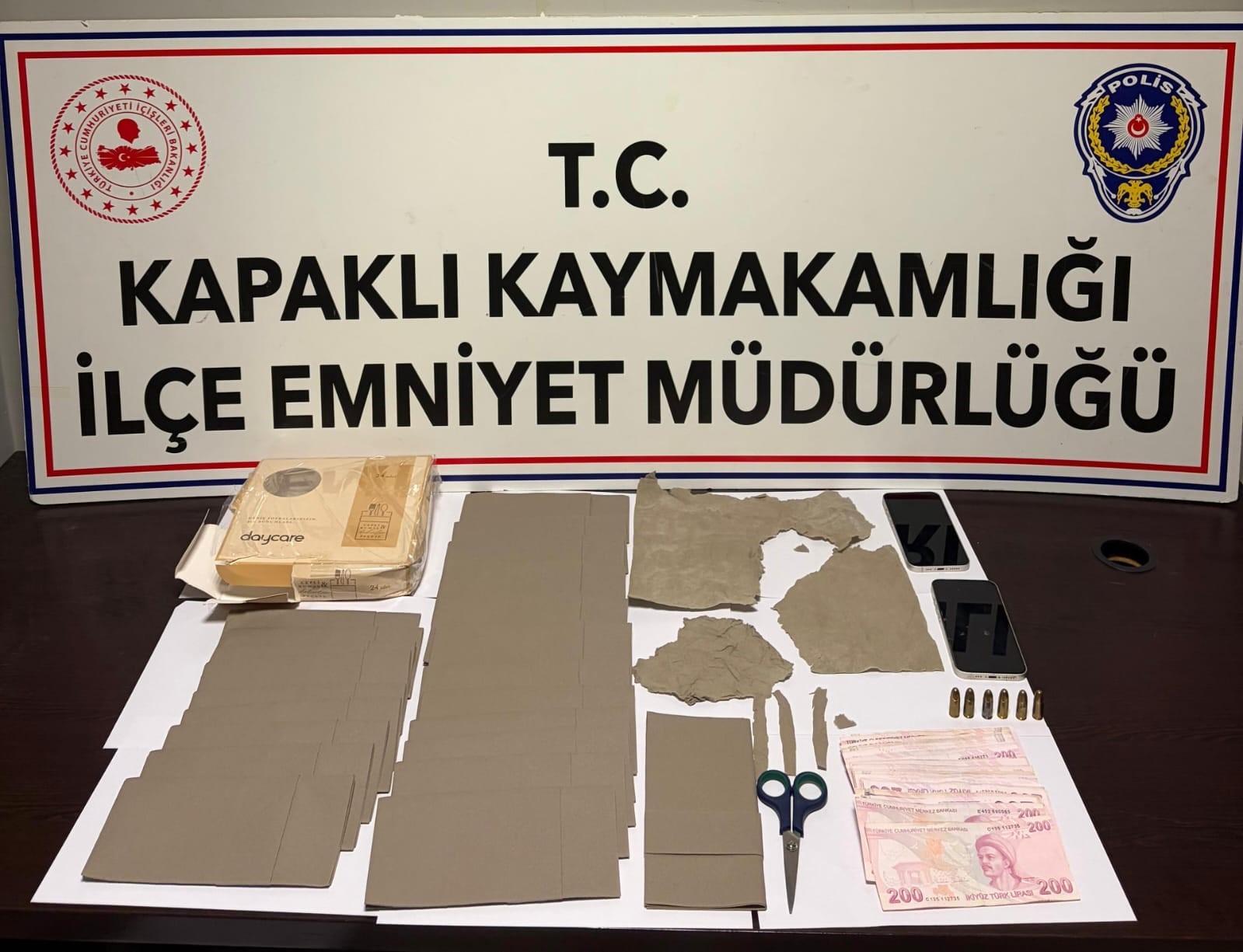 Kapaklı’da narkotik operasyonu: 2 tutuklama 4 kapaklida narkotik operasyonu 2 tutuklama 0 3W18lQF8
