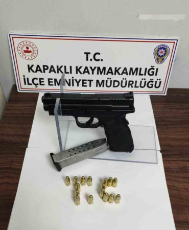 kapaklida-polis-ekipleri-calismalarinda-devam-ediyor-5fPYOwA4.jpg