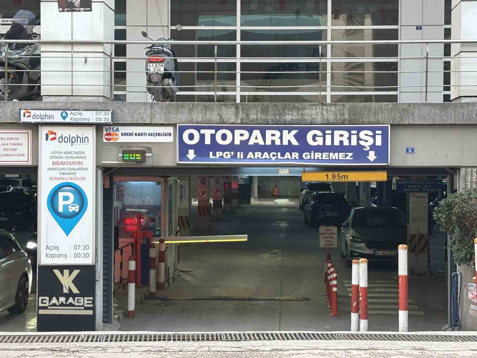kapali otoparktaki sakalasma kanli bitti arkadasini bicaklayarak oldurdu 2 AFdPbd2Q