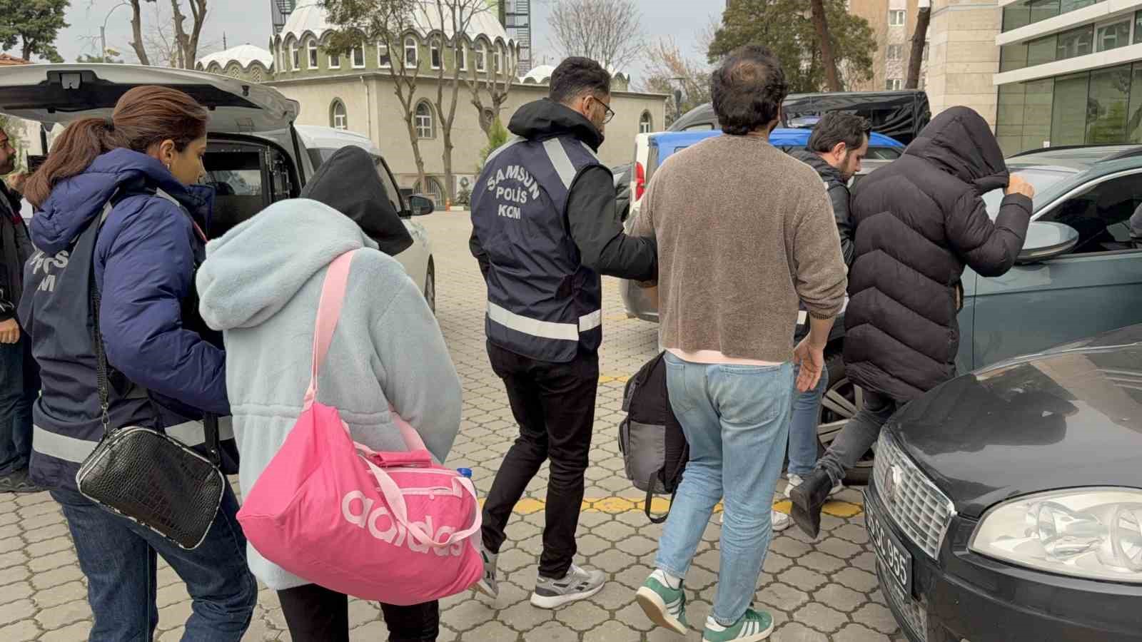 kapalicarsi sorusturmasinda 3 kisi adliyeye sevk edildi 2 NUkGl2DM
